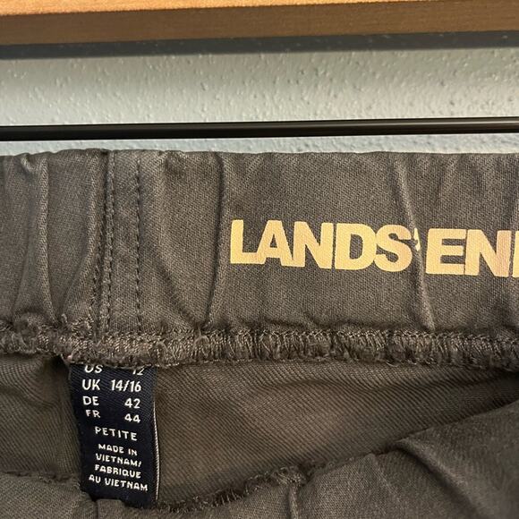 Lands’ End Pull On Skinny Jeans - Picture 2 of 2